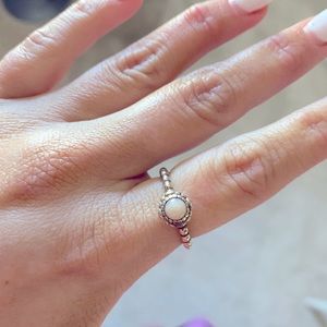 Pandora ring size 52 (6)